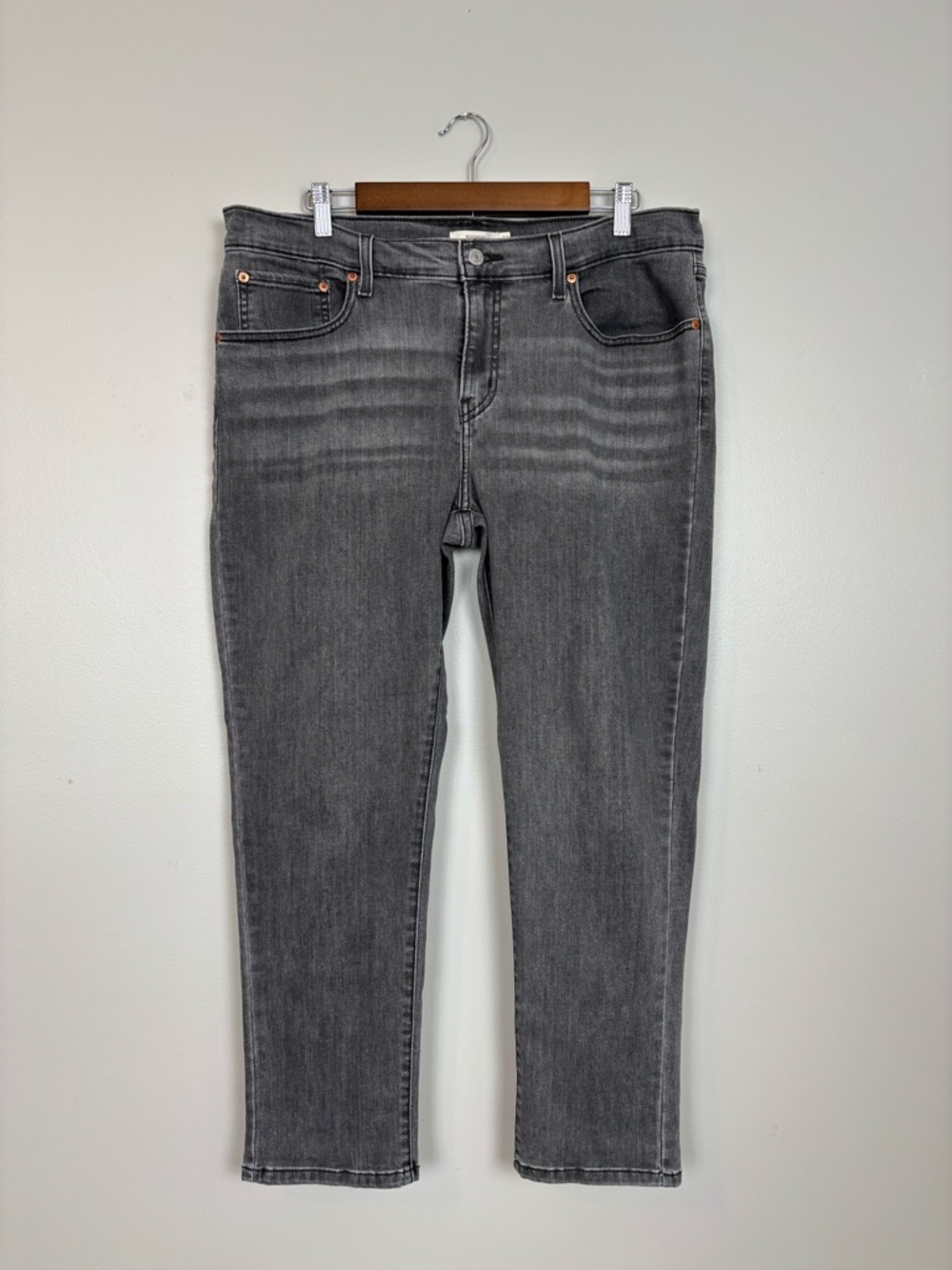 Levis Jeans Womens 33 Gray Boyfriend Mid Rise Stretch Denim